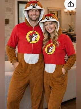 Buc-ee's Beaver One-Piece Pajama Jumpsuit - Red & Brown
